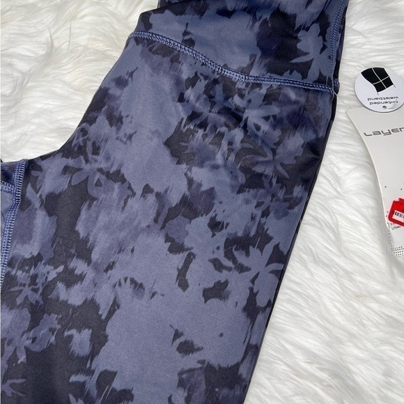 LAYER 8 leggings 7/8 length with extended waistband. NWT - Picture 2 of 6